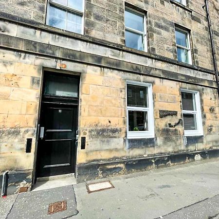 Desirable 2 Bed Apt Near Edinburgh Castle Экстерьер фото