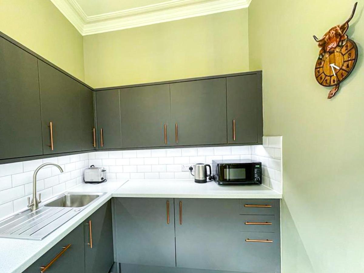 Desirable 2 Bed Apt Near Edinburgh Castle Экстерьер фото